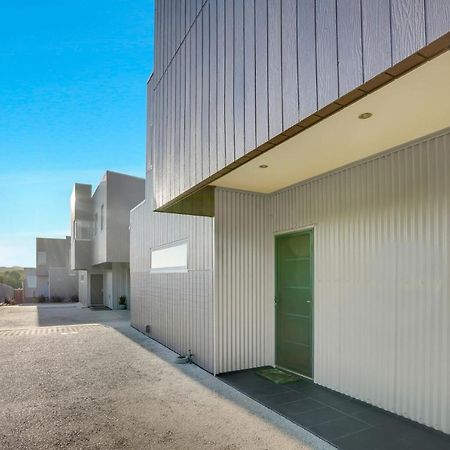 ווארנאמבול Surf Villa מראה חיצוני תמונה